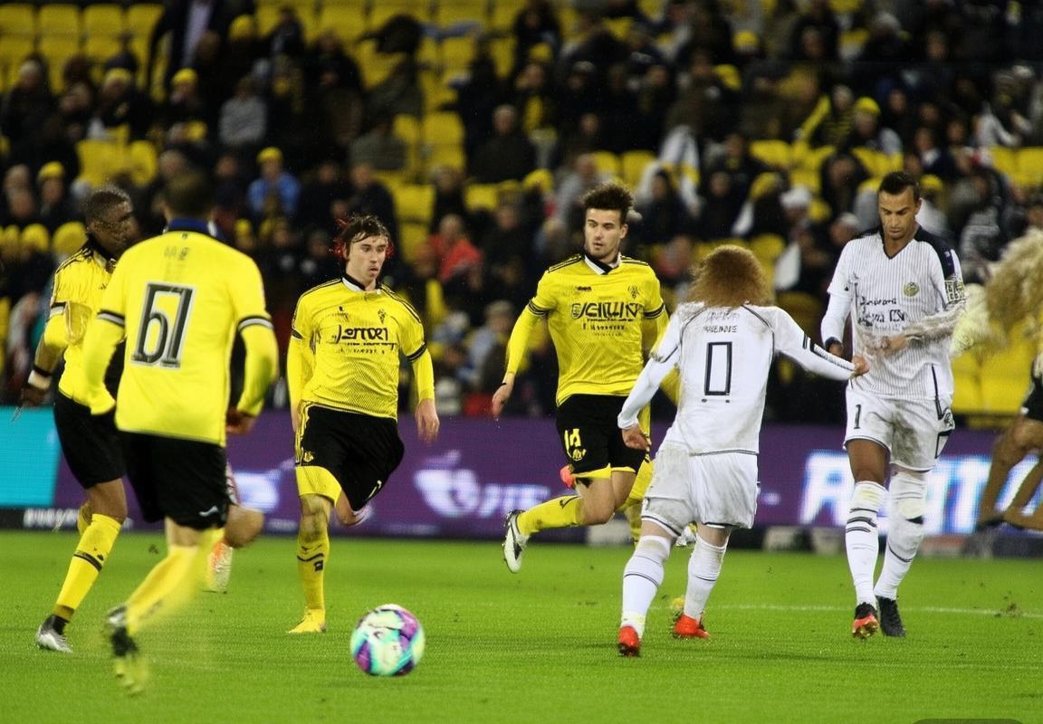 多特蒙德VS热刺：强强对决前瞻分析与球迷期待(图2)